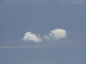 18.5.12 雲.jpg